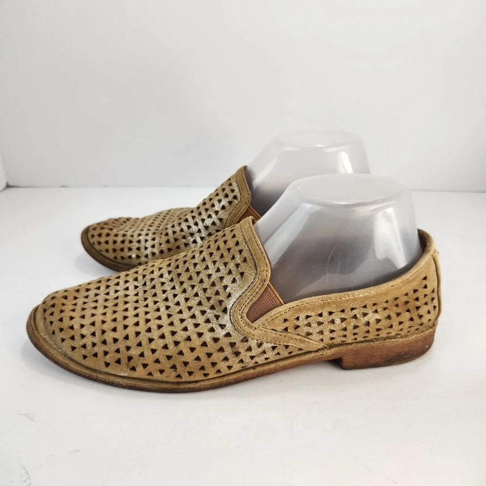 Trask‎ Ali Perforated Women's Camel Suede Slip-On Casual Shoes Size 8.5M